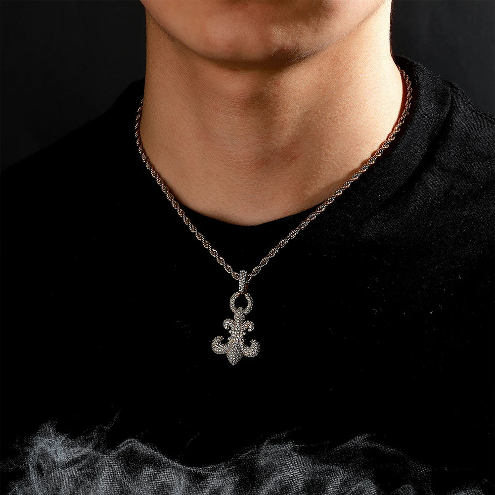 TOPGRILLZ New FLEUR-DE-LIS Pendant Necklace Full Iced Micro Pave Cubic Zirconia Hip Hop Punk Couple Jewelry For Party Gift